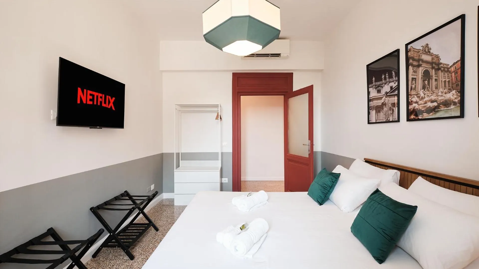 Elegant Apartment With View Of Castel Sant'Angelo Ρώμη