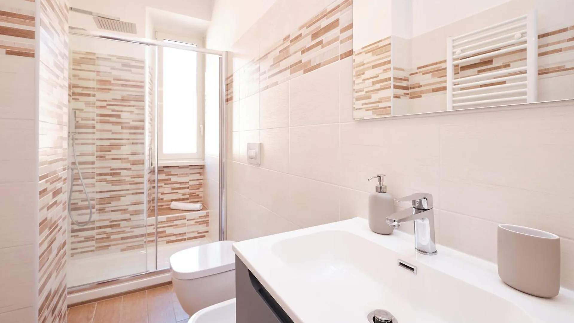 Elegant Apartment With View Of Castel Sant'Angelo Ρώμη